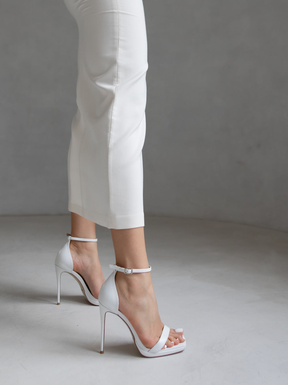 Genuine leather sandals Roby 110mm