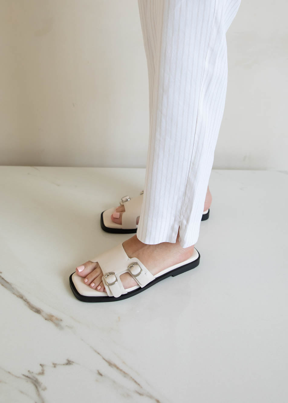 Genuine leather slides Kris